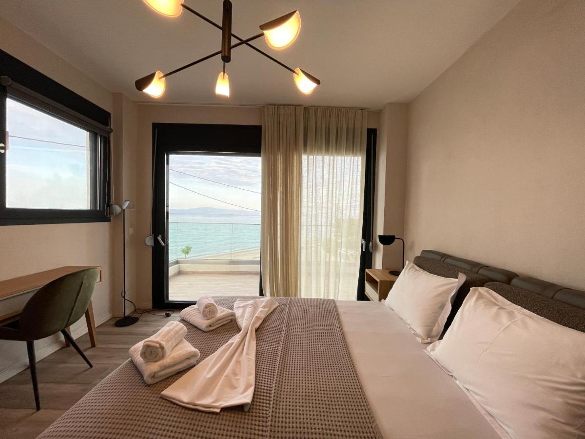 Villa Oleandra By The Sea Polychrono Exterior foto